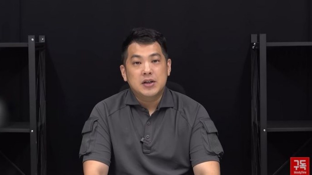 1000만 유튜버 '쯔양'(본명 박정원·27)을 협박해 돈을 뜯어낸 혐의를 받는 유튜버들과 공모했다는 의혹을 받는 '카라큘라'(35·이세욱)가 은퇴를 선언한 가운데 그 배경에 관심이 모인다 / 카라큘라 미디어 유튜브 캡처